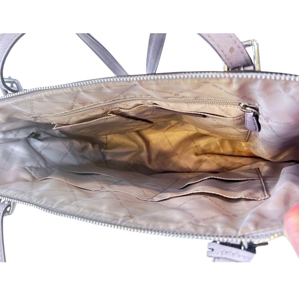 Michael Kors Voyager EastWest Lavender Saffiano Leather Tote Bag Silver Hardware - Picture 10 of 10